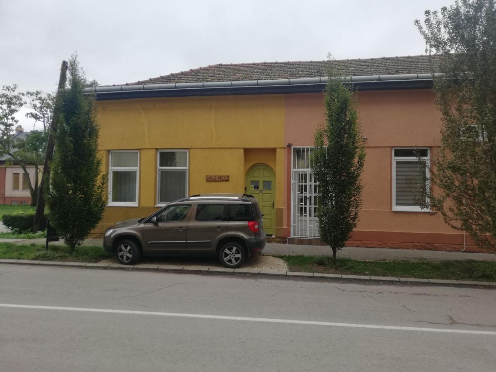 Old Tisa Apartment Senta 외부 사진